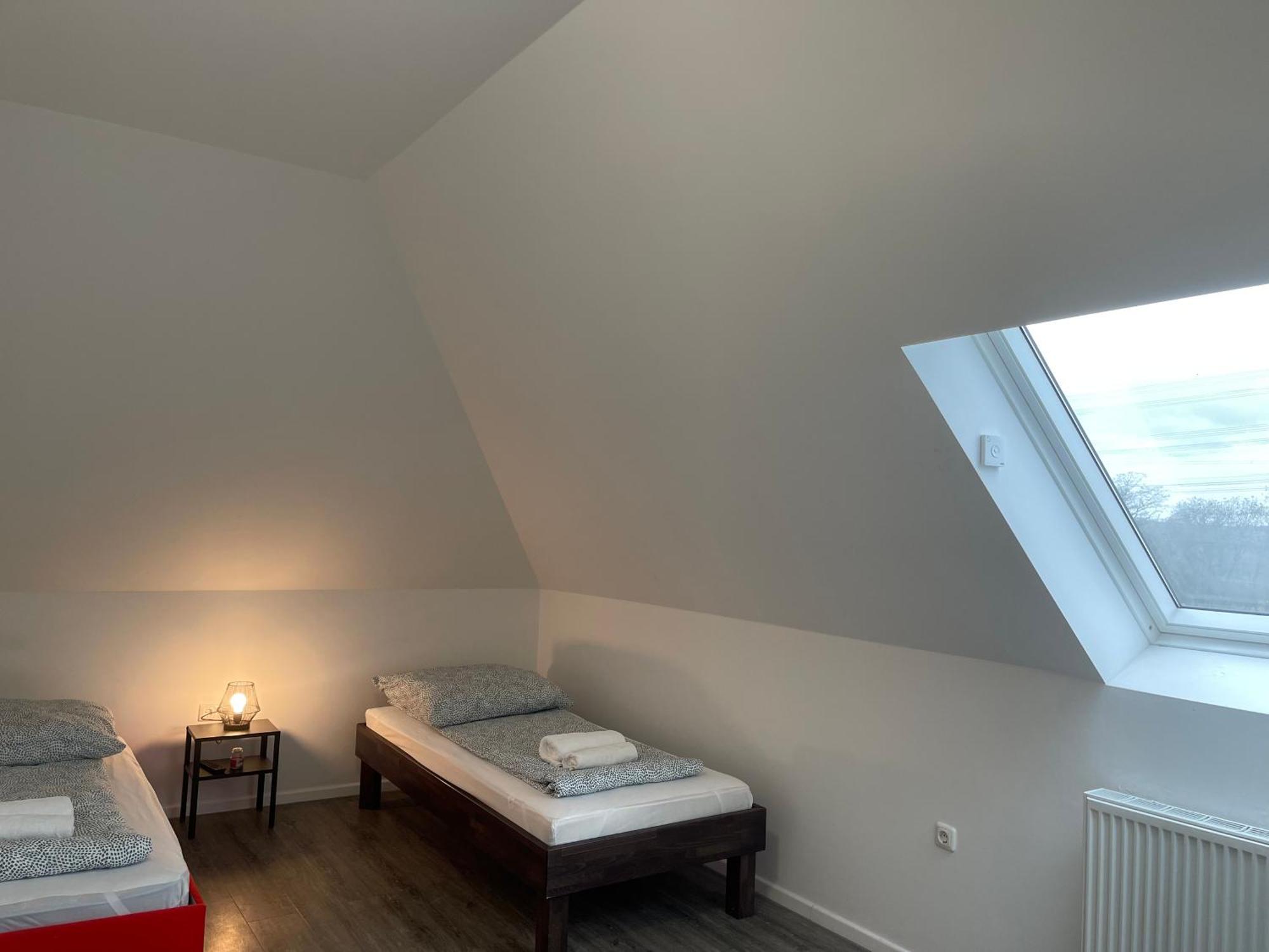Comfortable Hostel In Wesseling Zewnętrze zdjęcie