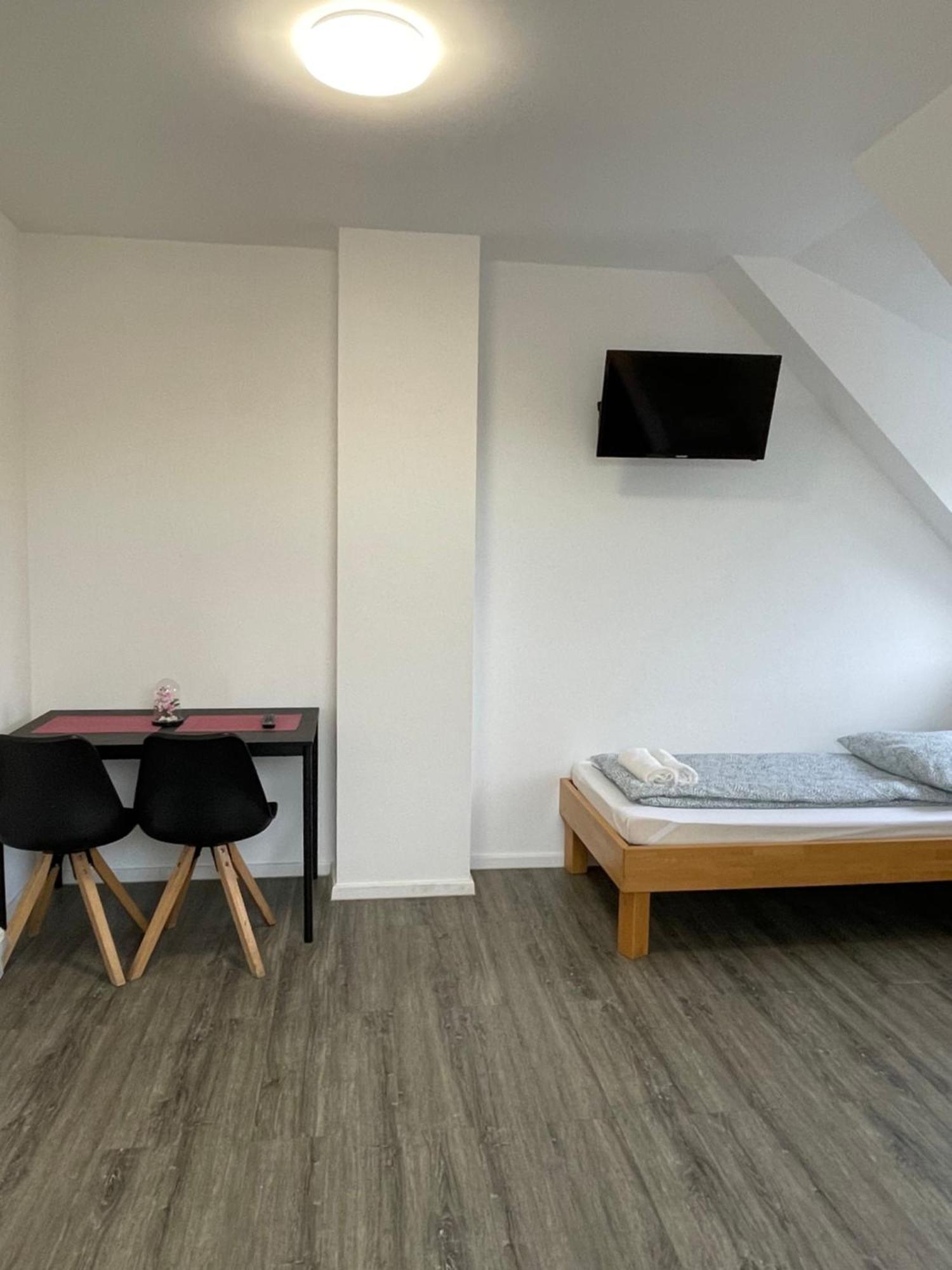 Comfortable Hostel In Wesseling Zewnętrze zdjęcie