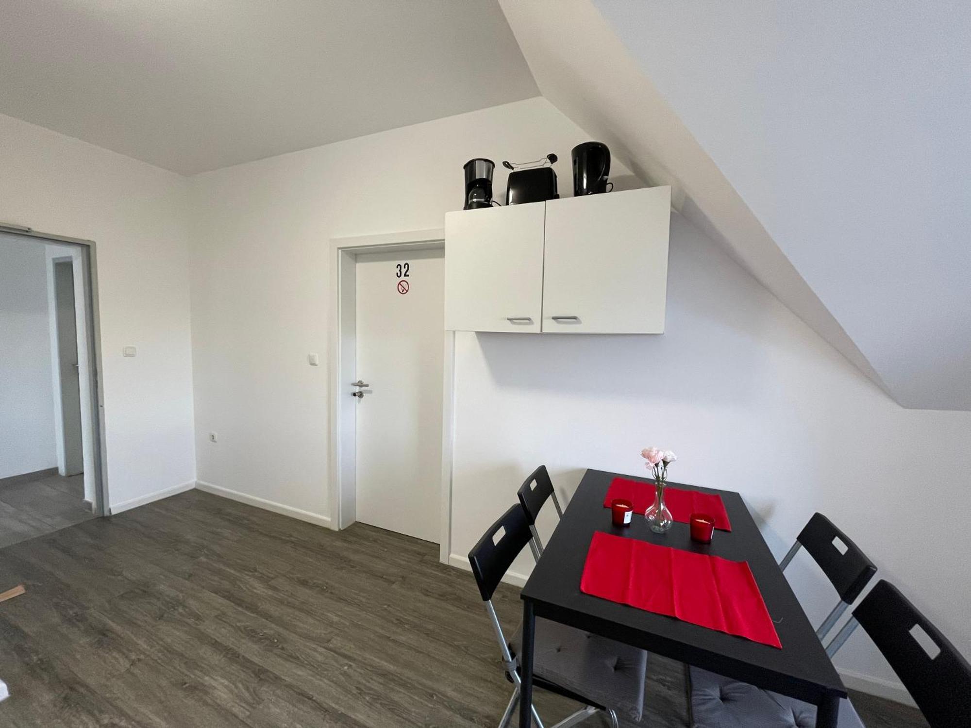 Comfortable Hostel In Wesseling Zewnętrze zdjęcie
