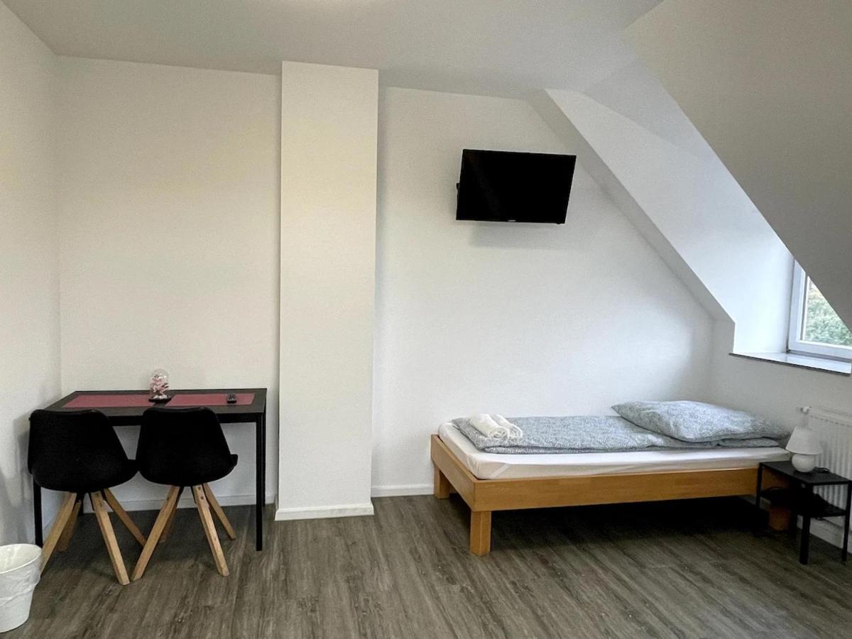 Comfortable Hostel In Wesseling Zewnętrze zdjęcie