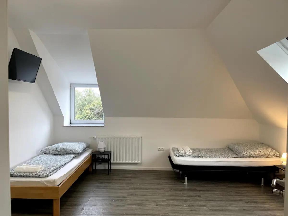 Comfortable Hostel In Wesseling Zewnętrze zdjęcie